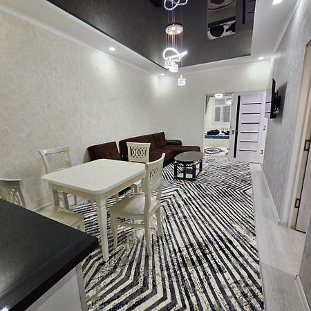 2-Х Комнатная Квартира Taschkent Exterior foto